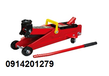 Kích bàn cá sấu 2 tấn 